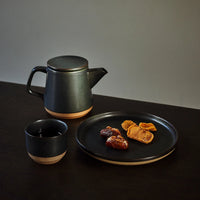 teaware in black by kinto